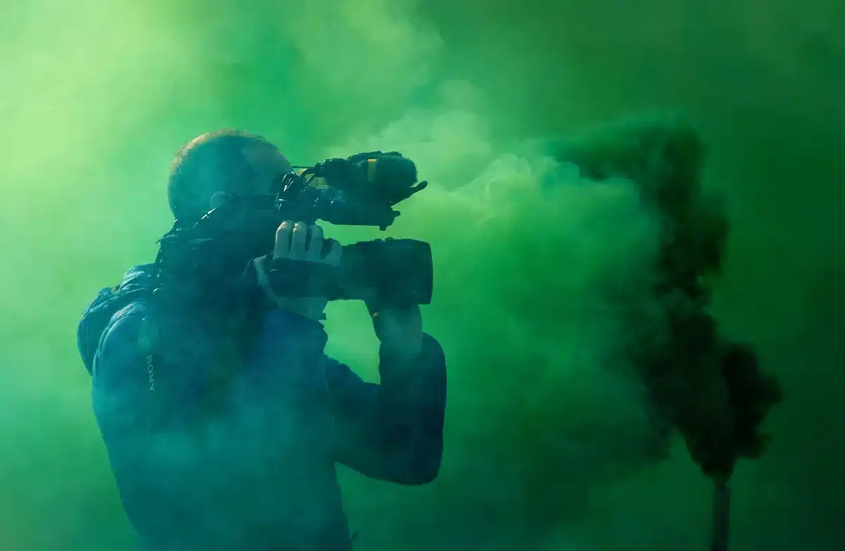 Effetti speciali e tecnologia cinematografica avanzata in post-produzione